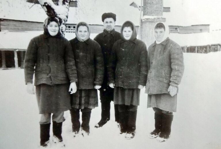 rabotniki-zavoda-1[1]